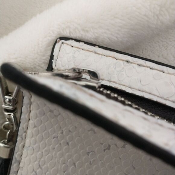 Victoria's Secret Silver and White Faux Leather Clutch Makeup Tote Tassel Zipper - Picture 12 of 12